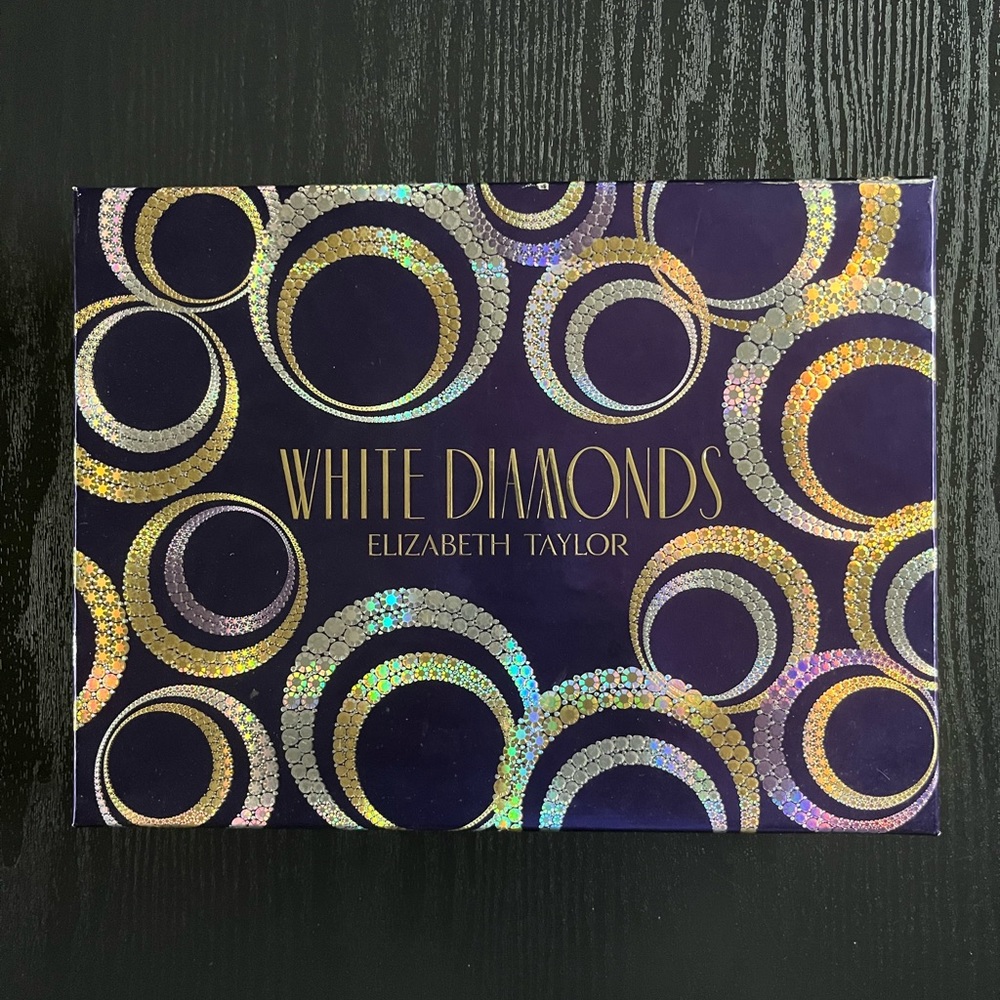 Elizabeth Taylor White Diamonds Perfume NWOT - Picture 3 of 3